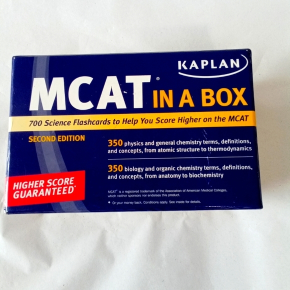 Kaplan MCAT in a Box 700 Science Flashcards Second Edition Open Box - Picture 1 of 7